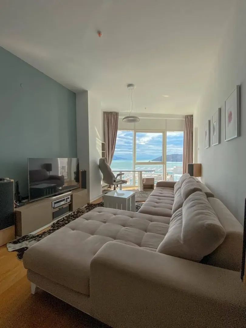 Prodaja, dvosoban stan, 77m², Tre Canne, Budva