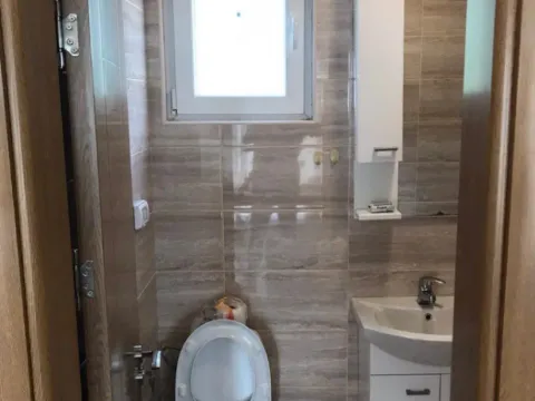 Rent, studio apartment, 37m², Sutomore, Bar - image 5