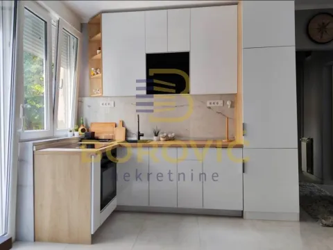 Prodaja, dvosoban stan, 48m², Skadarlija, Beograd - image 11