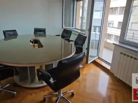 Rent, office space, 117m², Spens, Novi Sad Sve Podlokacije - image 2