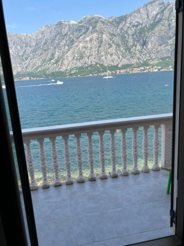 Rent, three bedroom apartment, 90m², Prčanj, Kotor