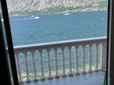 Rent, three bedroom apartment, 90m², Prčanj, Kotor - image 11