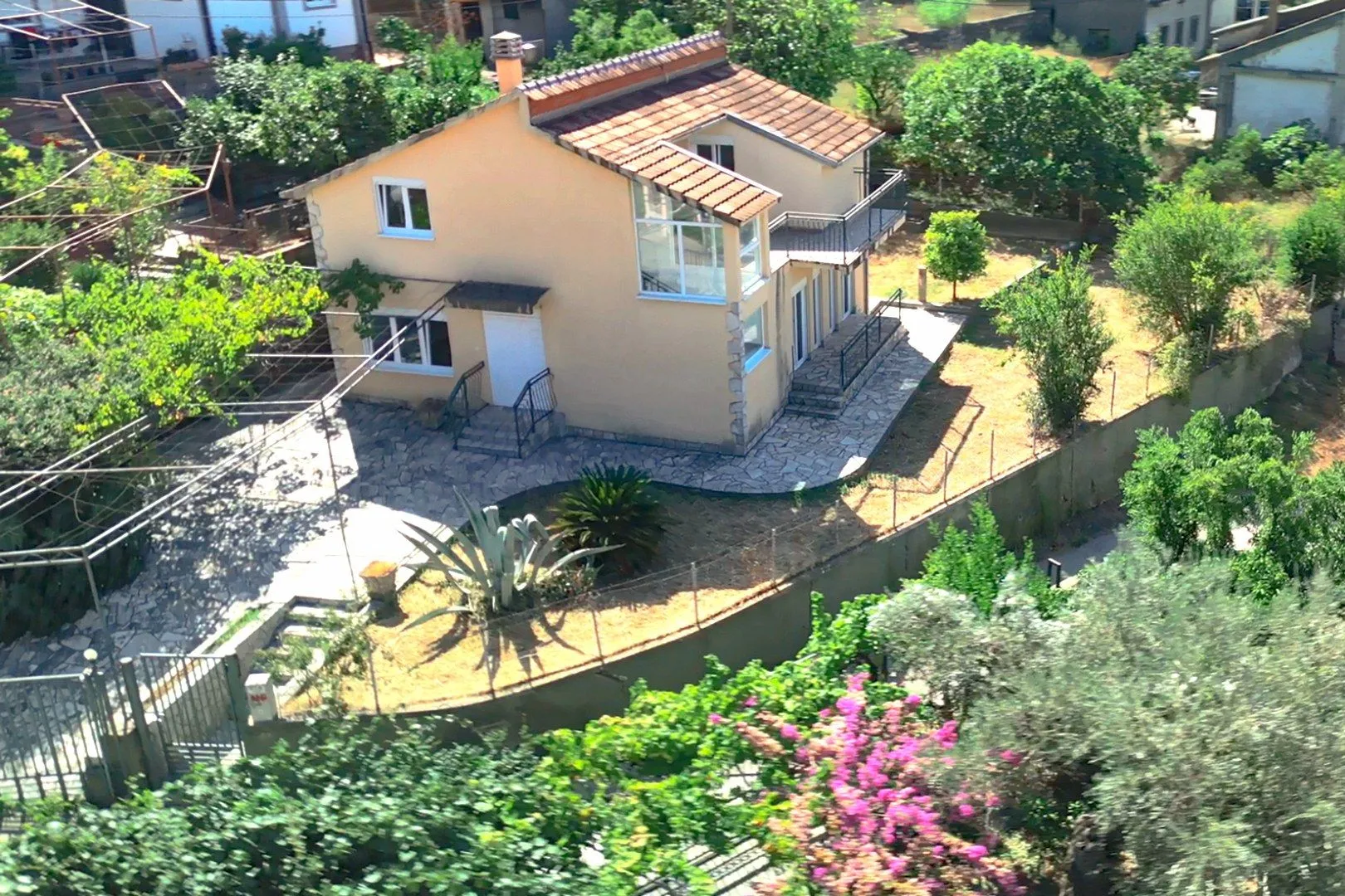 Prodaja, kuća, 188m², Centar, Bar