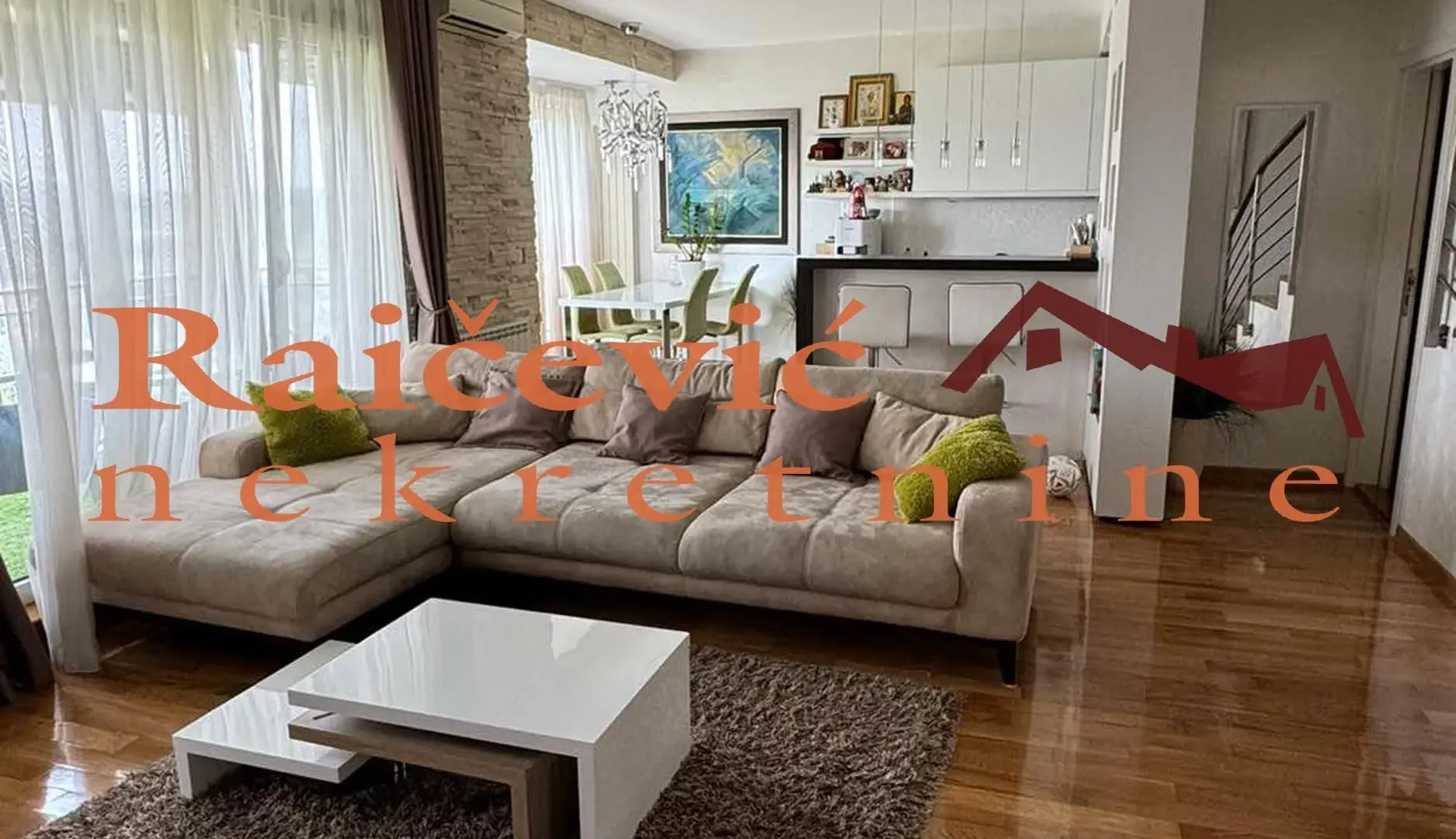 Prodaja, stan, 268m², Rakovica, Beograd