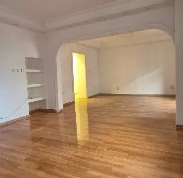 Izdavanje, garsonjera, 144m², Vračar Sve Podlokacije, Beograd - image 7