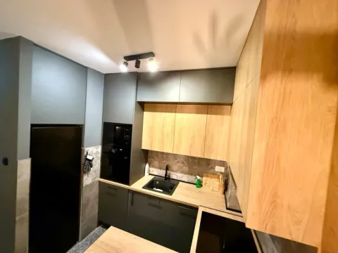 Izdavanje, jednosoban stan, 45m², Pobrežje, Podgorica - image 5