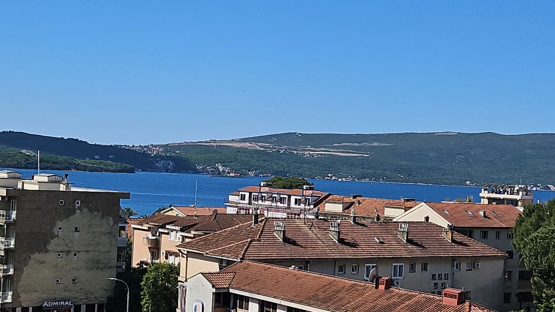 Rent, two bedroom apartment, 70m², Centar, Tivat