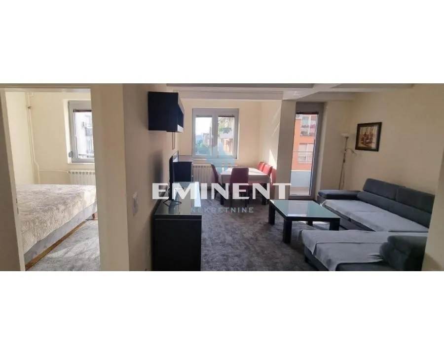 Izdavanje, dvosoban stan, 50m², Đeram Pijaca, Beograd