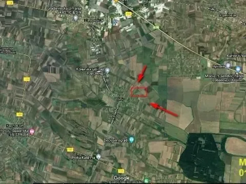 Zemljište in Pecinci