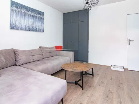 Prodaja, kuća, 110m², Podgorica, Crna Gora - image 2