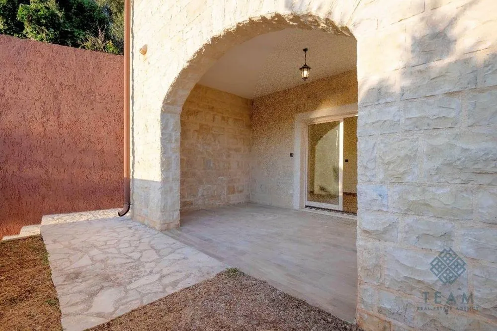 Prodaja, garsonjera, 46m², Reževići, Budva