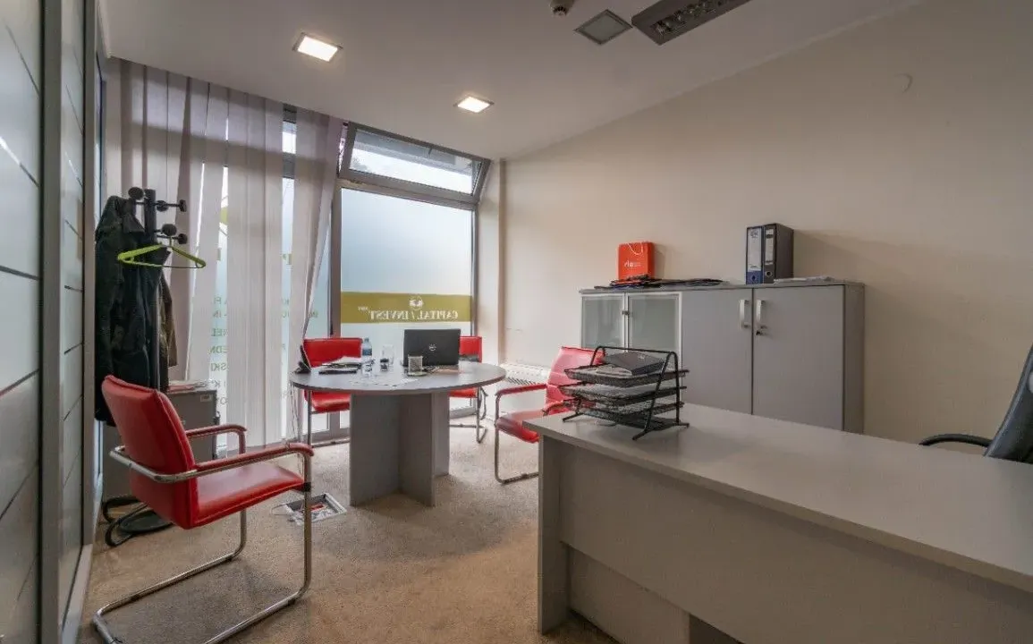 Prodaja, poslovni prostor, 117m², Masline, Podgorica
