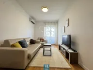 Izdavanje, jednosoban stan, 43m², Central Point, Podgorica - image 1