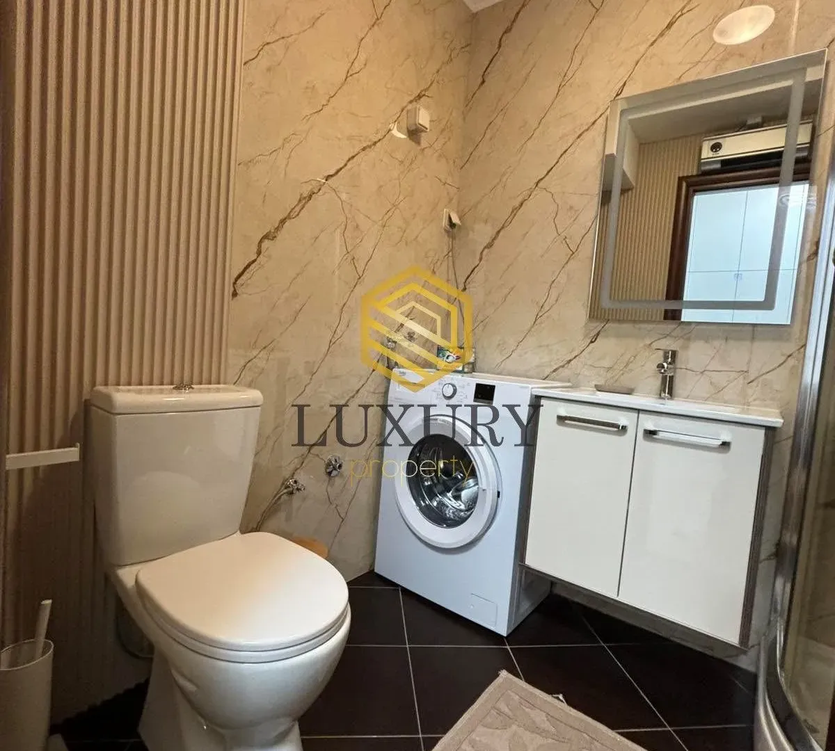 Rent, two bedroom apartment, 78m², City Kvart, Podgorica