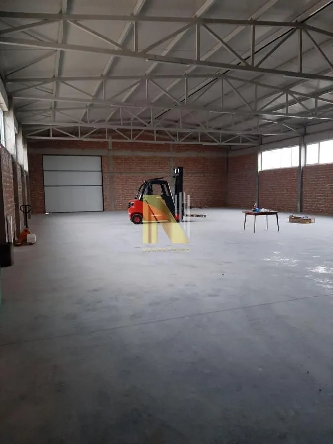 Rent, office space, 490m², Ruma, Srbija