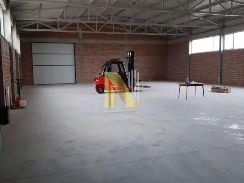 Izdavanje, poslovni prostor, 490m², Ruma, Srbija - image 4