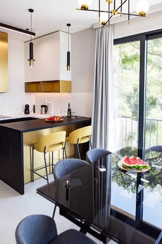 Prodaja, kuća, 220m², Reževići, Budva