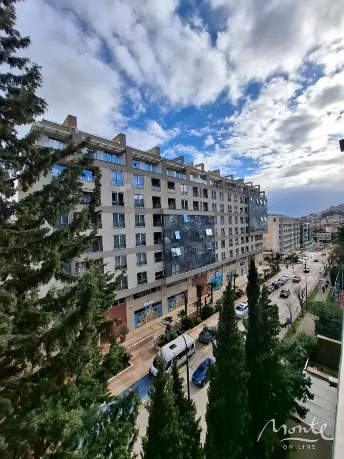 Prodaja, trosoban stan, 118m², Dubovica, Budva