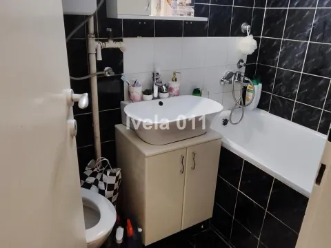 Prodaja, jednosoban stan, 37m², Brace Jerković, Voždovac Sve Podlokacije - image 9