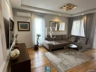 Prodaja, dvosoban stan, 74m², Blok 9, Podgorica - image 2