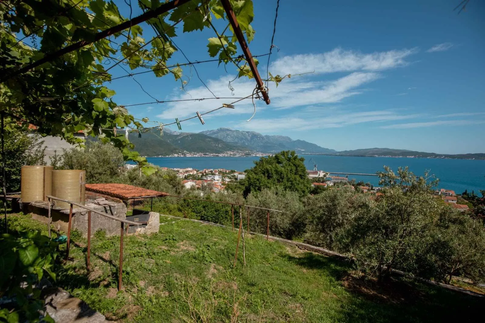 Prodaja, plac, 2122m², Herceg Novi, Crna Gora