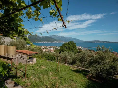 Prodaja, plac, 2122m², Herceg Novi, Crna Gora