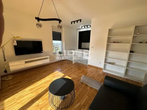 Rent, two bedroom apartment, 50m², Hala Pionir, Palilula Sve Podlokacije - image 17