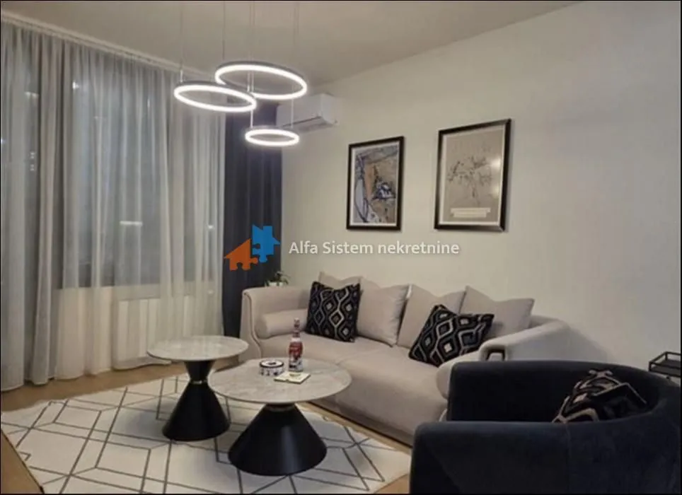 Rent, three bedroom apartment, 74m², Savski Venac, Beograd