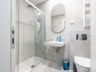 Izdavanje, jednosoban stan, 55m², Central Point, Podgorica - image 7