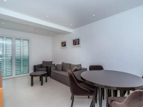 Izdavanje, stan, 54m², Pržno, Budva - image 10