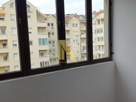 Izdavanje, dvosoban stan, 55m², Grbavica, Novi Sad Sve Podlokacije - image 22