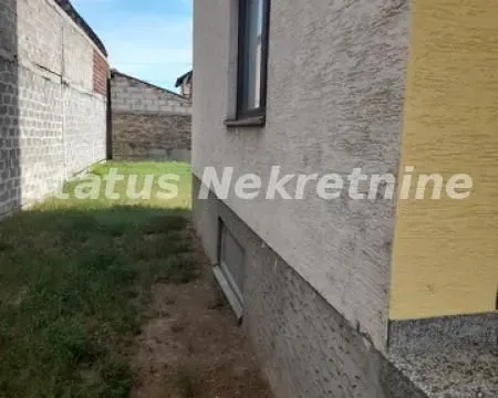 Prodaja, kuća, 250m², Futog, Novi Sad Sve Podlokacije - image 3