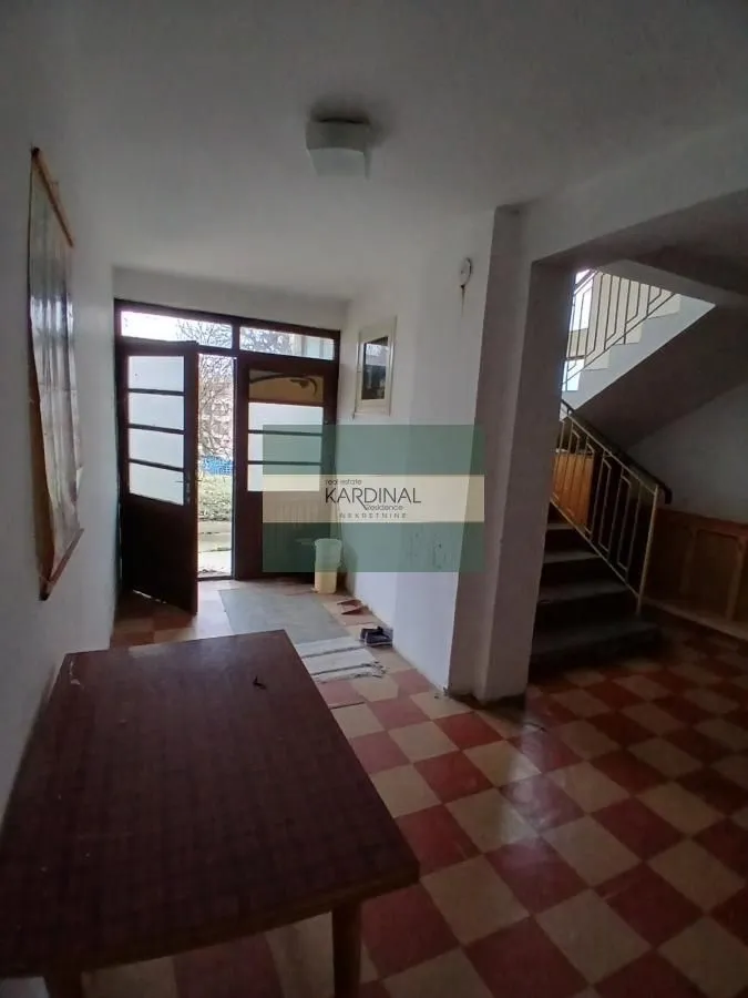Prodaja, kuća, 300m², Centar, Vrnjačka Banja