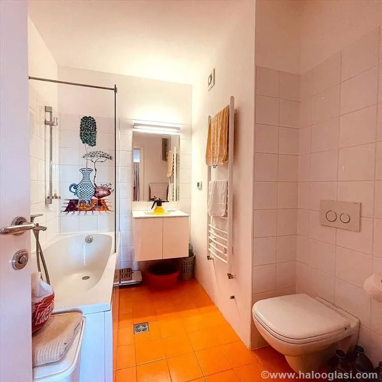 Izdavanje, trosoban stan, 137m², Vračar Hram, Vračar Sve Podlokacije