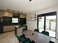 Prodaja, kuća, 154m², Dahna, Podgorica - image 12