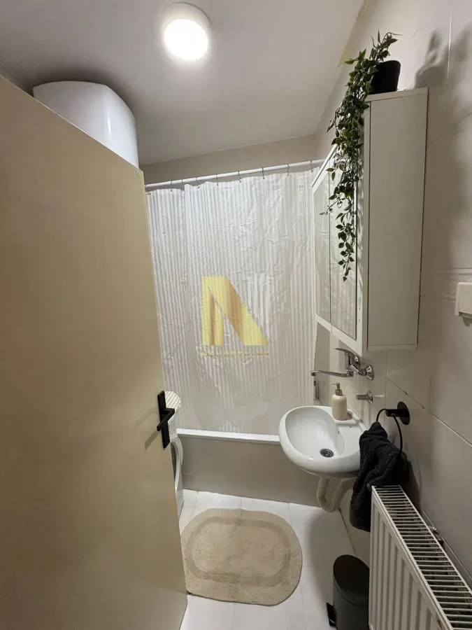 Izdavanje, jednosoban stan, 45m², Rotkvarija, Novi Sad Sve Podlokacije