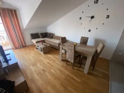 Izdavanje, jednosoban stan, 40m², Radovići, Tivat - image 1