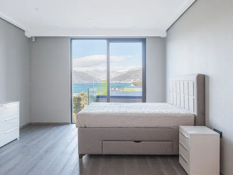 Prodaja, trosoban stan, 410m², Đuraševići, Tivat - image 3