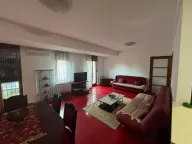 Izdavanje, dvosoban stan, 84m², Centar, Podgorica - image 10