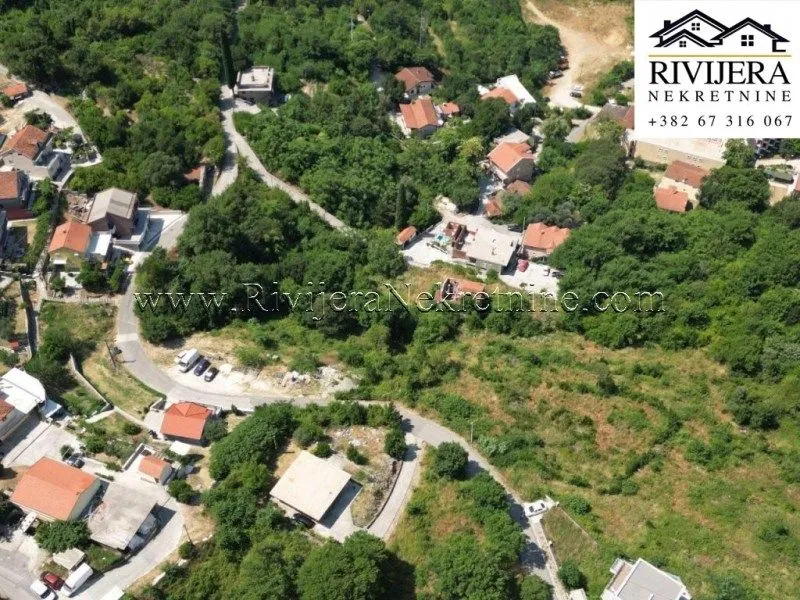 Prodaja, plac, 1098m², Risan, Kotor