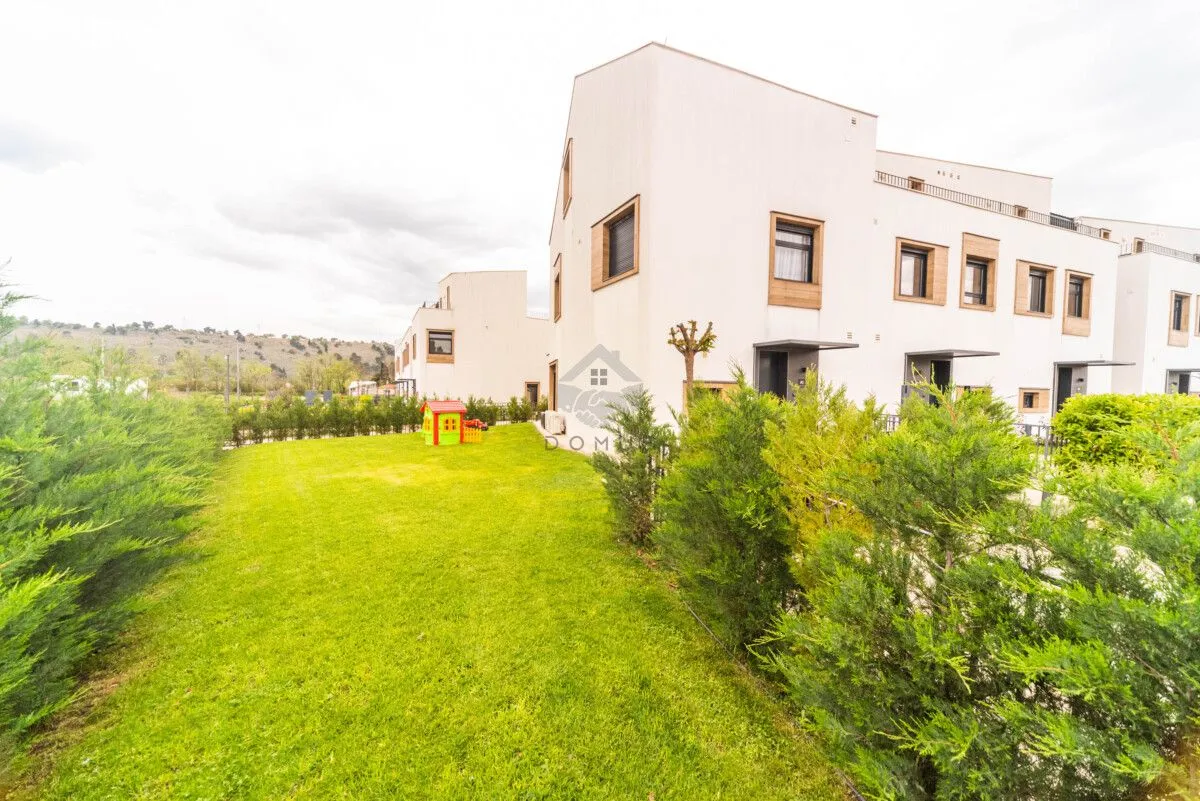 Prodaja, kuća, 145m², Zagorič, Podgorica
