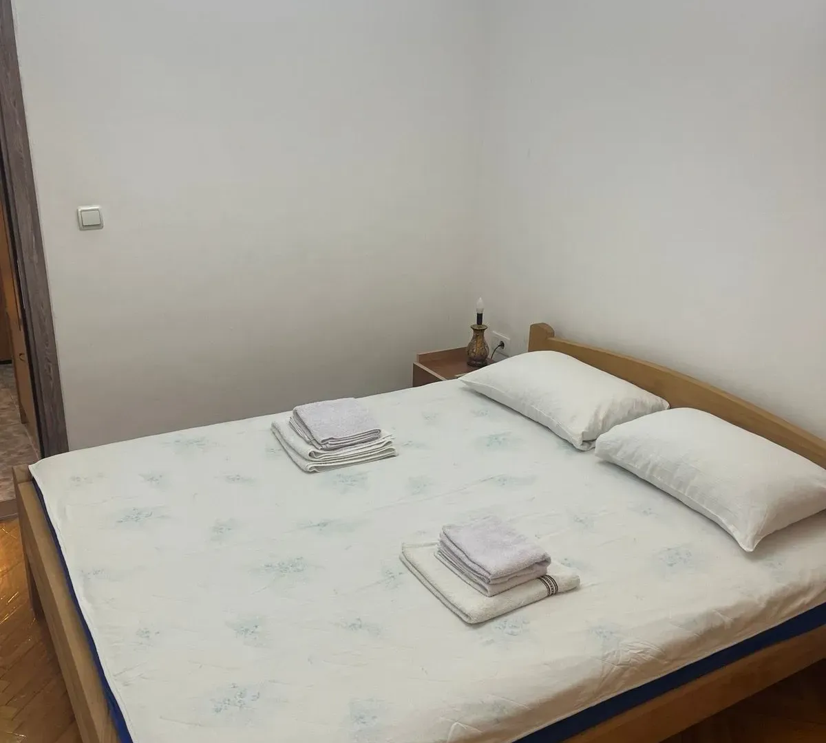 Rent, two bedroom apartment, 54m², Centar, Budva