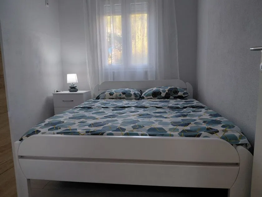 Rent, two bedroom apartment, 70m², Bjeliši, Bar
