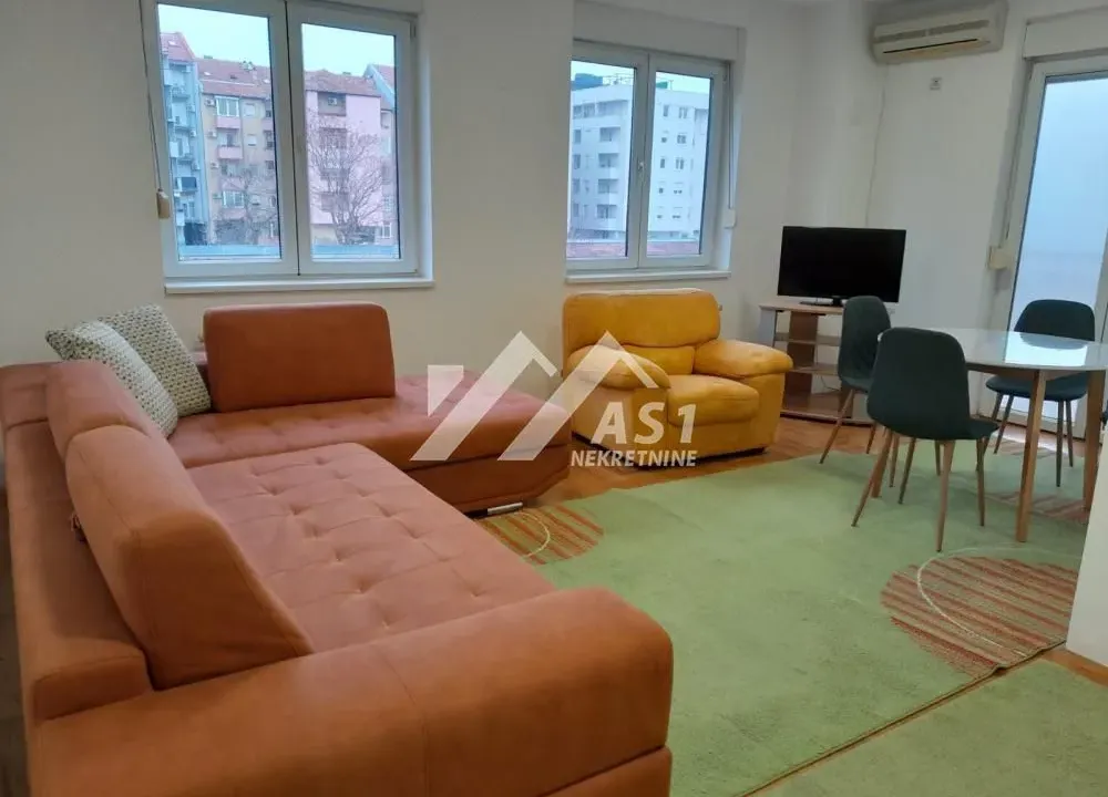 Izdavanje, trosoban stan, 60m², Nova Detelinara, Novi Sad Sve Podlokacije