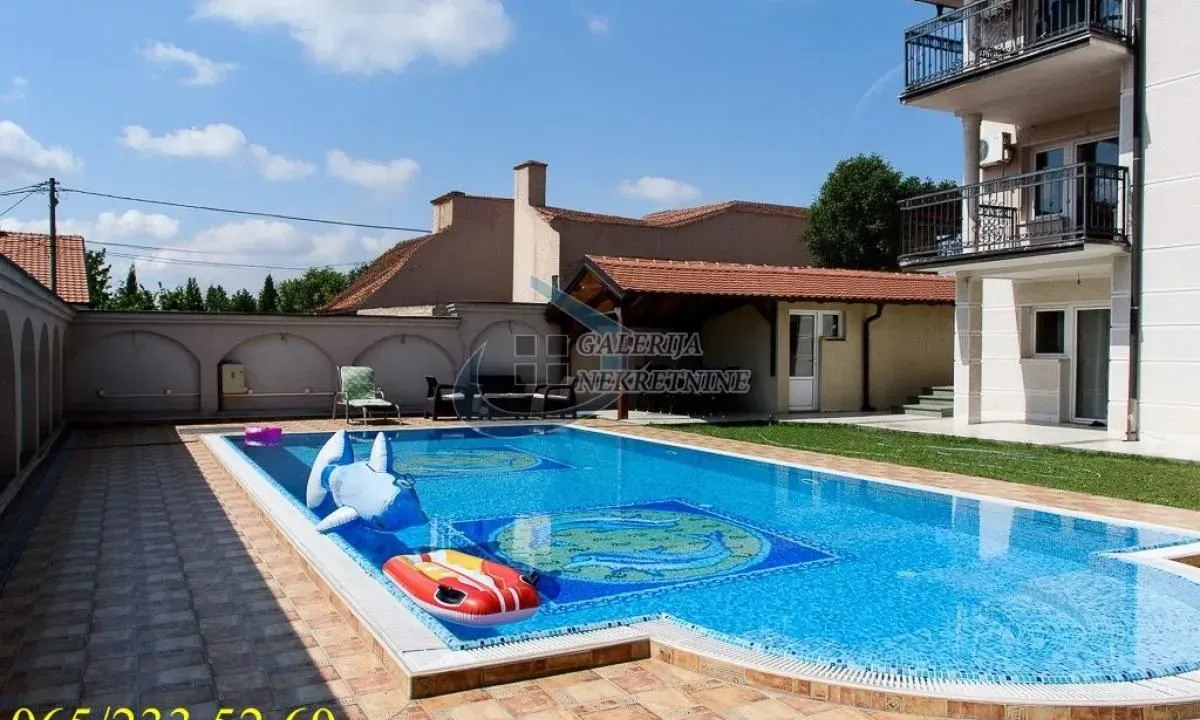 Sale, house, 635m², Farmaceutski Fakultet, Voždovac Sve Podlokacije