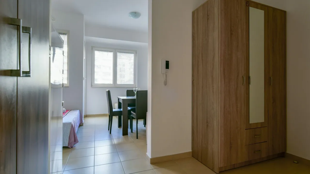 Rent, studio apartment, 30m², Rozino, Budva