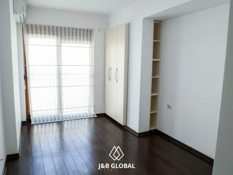 Sale, three bedroom apartment, 152m², Petrovac, Budva - image 10