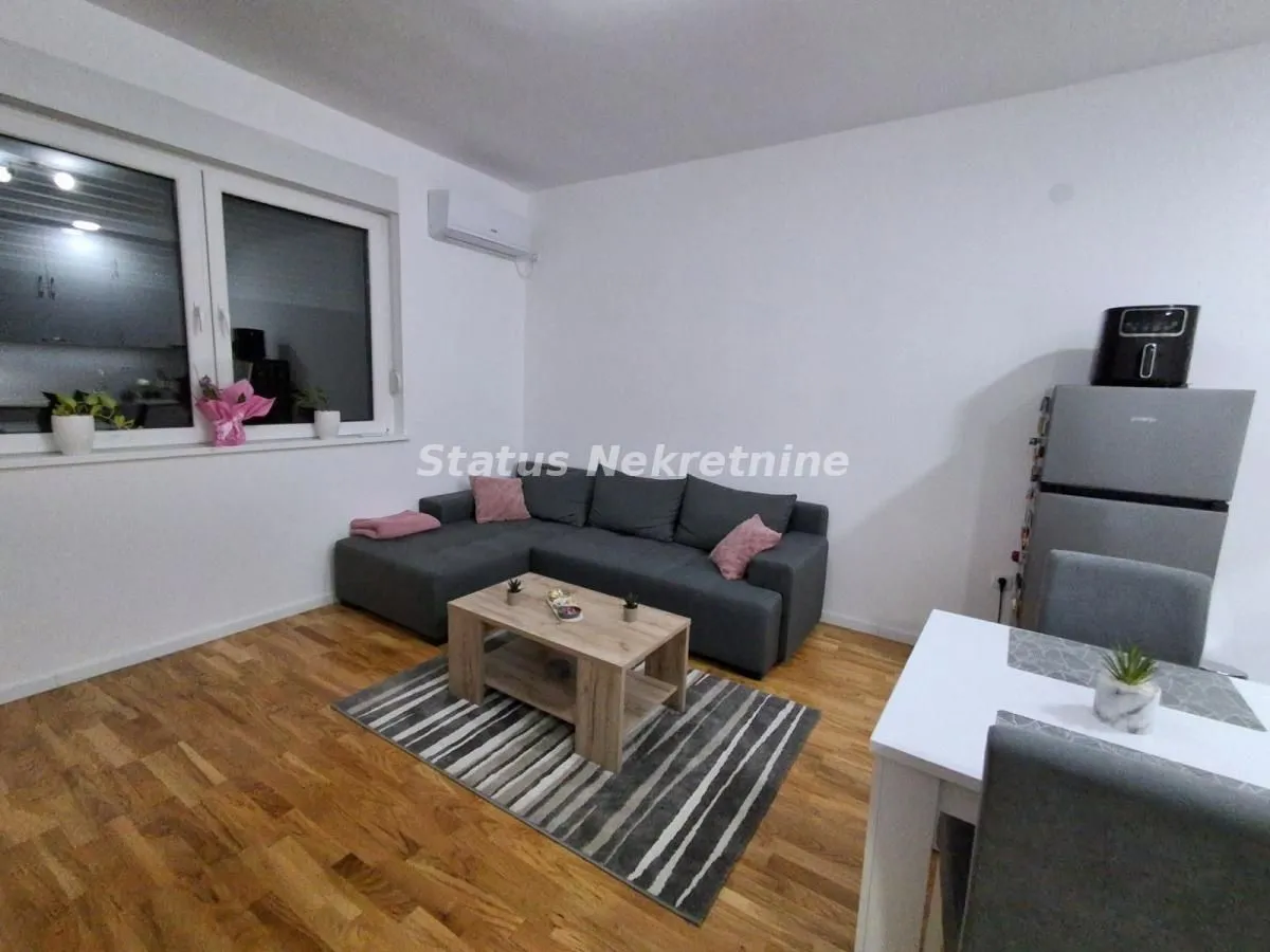 Izdavanje, jednosoban stan, 40m², Adice, Novi Sad Sve Podlokacije