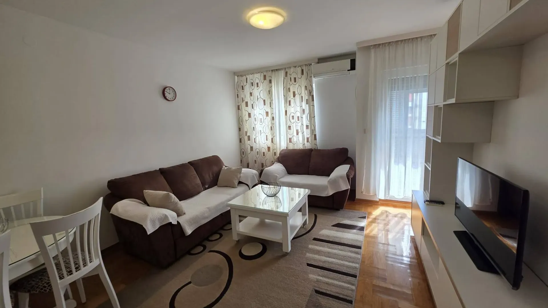 Rent, one bedroom apartment, 44m², Stari Aerodrom, Podgorica