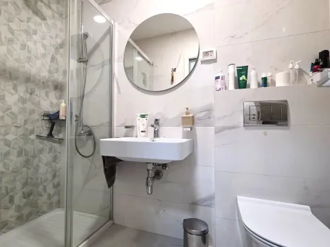 Izdavanje, stan, 50m², Central Point, Podgorica - image 12